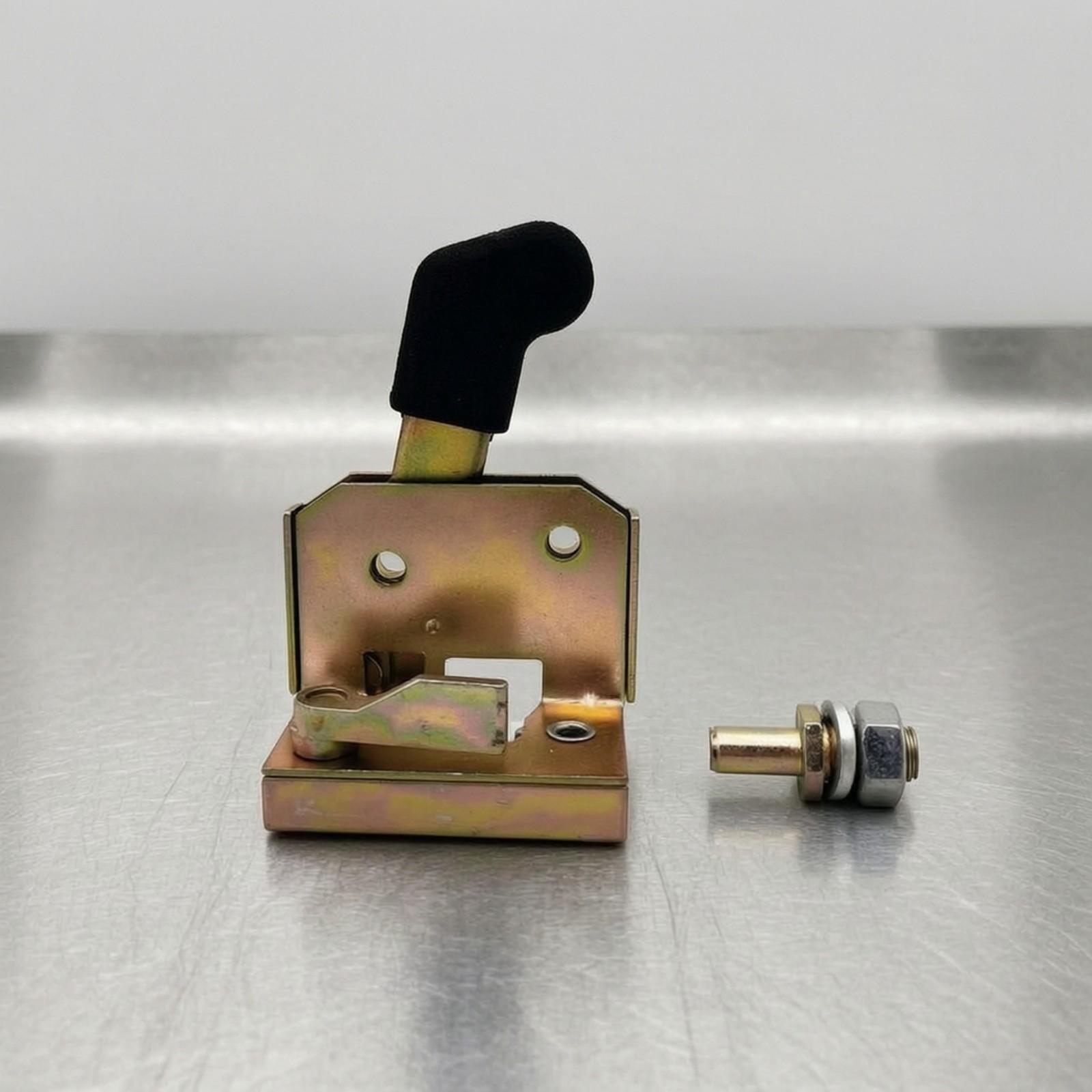 Mechaniczny zatrzask do drzwi  – Door Handle recenzja i cena